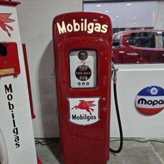 Mobilgas round top pump