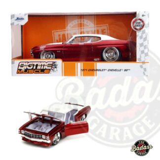 Jada 1/24 Scale "BIGTIME Muscle" 1971 Chevy Chevelle SS -White Top Diecast Metal Collectible Model Car